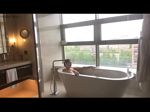 ❤️ Babe mai tsananin sha'awa ta fizge farjin ta a bandaki a mu %ha.rexporn-com.ru ❤